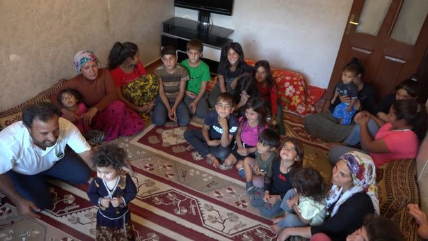 Dad with 19 children