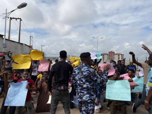 protesters arrested