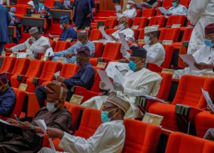 The Senate has described as “erroneous” report that it approved fresh loan of N850 billion at the plenary on Tuesday.