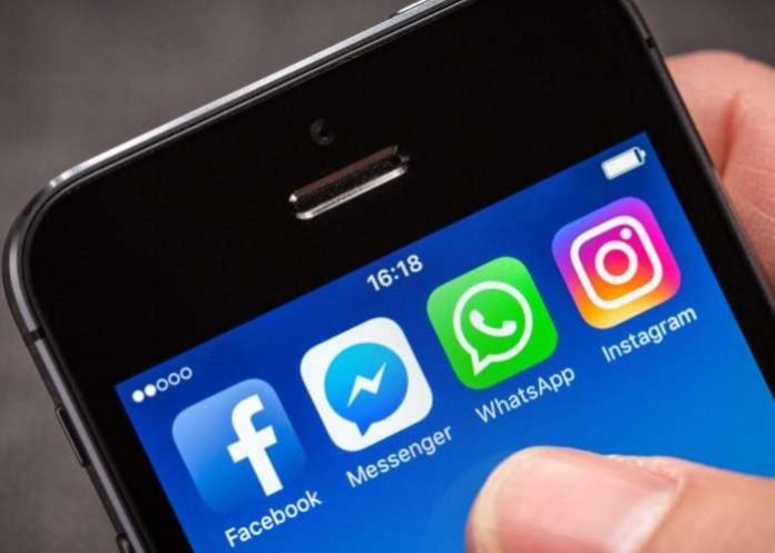 The U.S. Federal Trade Commission is considering asking a court to stop Facebook from moving ahead with plans to integrate its WhatsApp, Instagram and Messenger subsidiaries, The Wall Street Journal reported on Thursday.