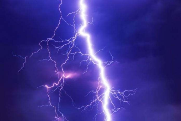 A lightning strike at an Australian school landed 13 students and two teachers in hospital on Tuesday, with the victims experiencing mild tingling symptoms.