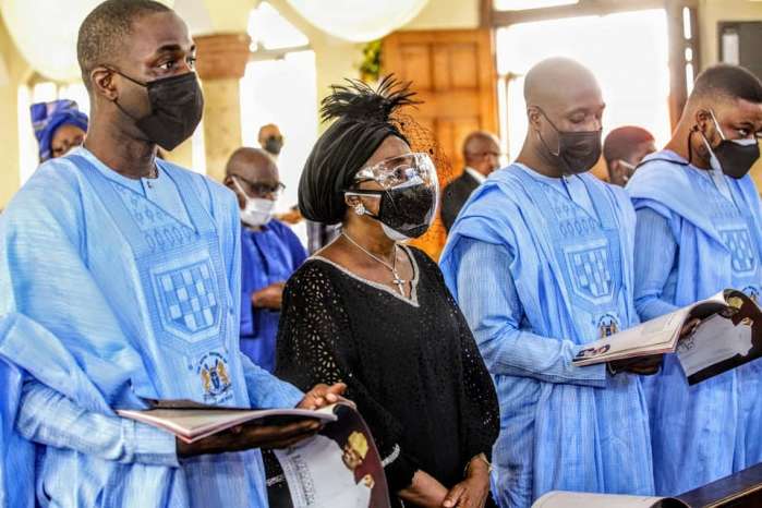 7. Bolu Akin Olugbade, the Ogun state born billionaire, who died from Covid19 complications on January 14th 2021 at Paelon Hospital, Lagos, has finally been buried. The Aare Onakankafo of Owu kingdom was buried on Thursday February 4th.