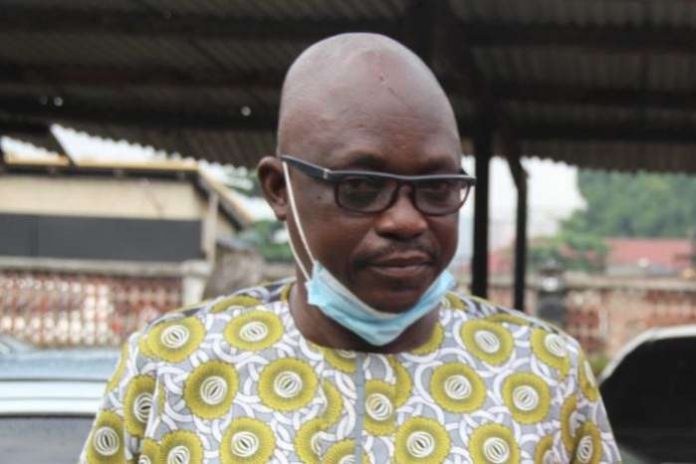 A former executive secretary of the Lagos State Scholarship Board, Stephen Oshinowo, diverted the board’s N127 million to his personal use, an EFCC investigator has said. A former executive secretary of the Lagos State Scholarship Board, Stephen Oshinowo, diverted the board’s N127 million to his personal use, an EFCC investigator has said.