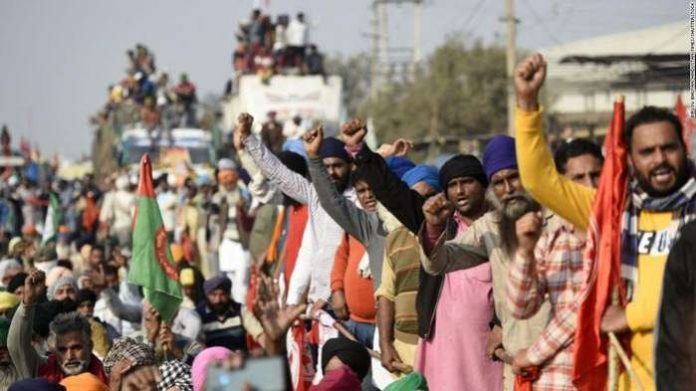 Thousands of Indian farmers on Thursday blocked trains in several states, holding sit-ins on tracks to demonstrate against the government’s planned agricultural laws. Thousands of Indian farmers on Thursday blocked trains in several states, holding sit-ins on tracks to demonstrate against the government’s planned agricultural laws.
