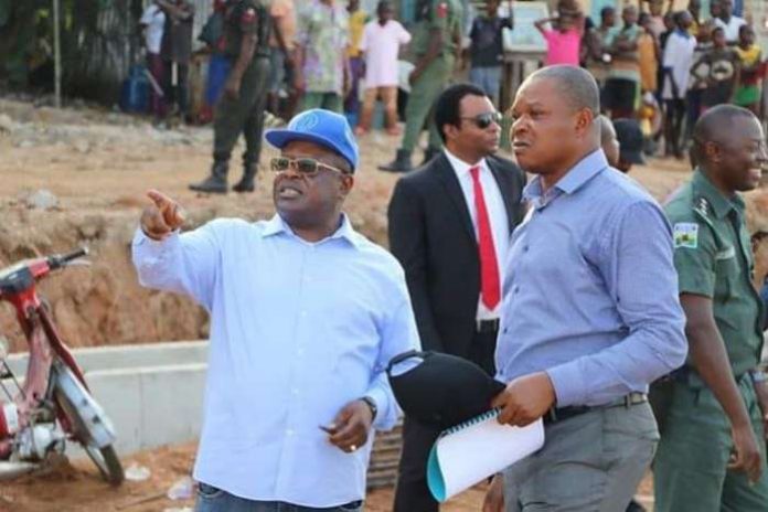 The Ebonyi State Commissioner for Infrastructure Development, Engr. Fidelis Nweze, narrowly escaped gun attack on Tuesday as he abandoned his car and ran into the bush leaving his SUV at the mercy of gunmen who shot sporadically in all directions. The Ebonyi State Commissioner for Infrastructure Development, Engr. Fidelis Nweze, narrowly escaped gun attack on Tuesday as he abandoned his car and ran into the bush leaving his SUV at the mercy of gunmen who shot sporadically in all directions.