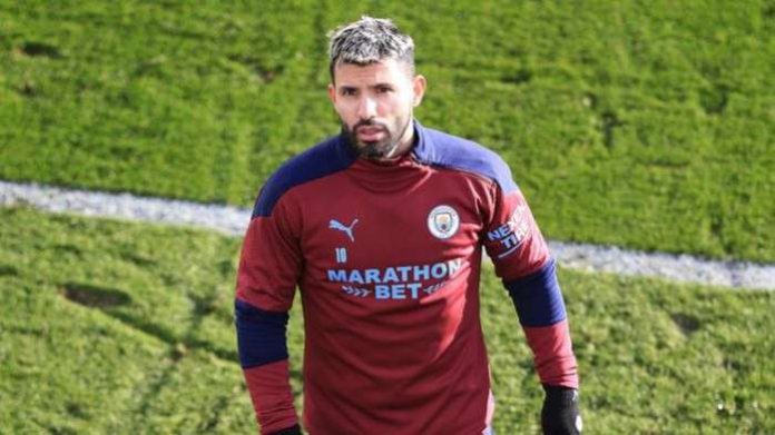 Paris Saint-Germain are making a move for Manchester City striker, Sergio Aguero. Paris Saint-Germain are making a move for Manchester City striker, Sergio Aguero.